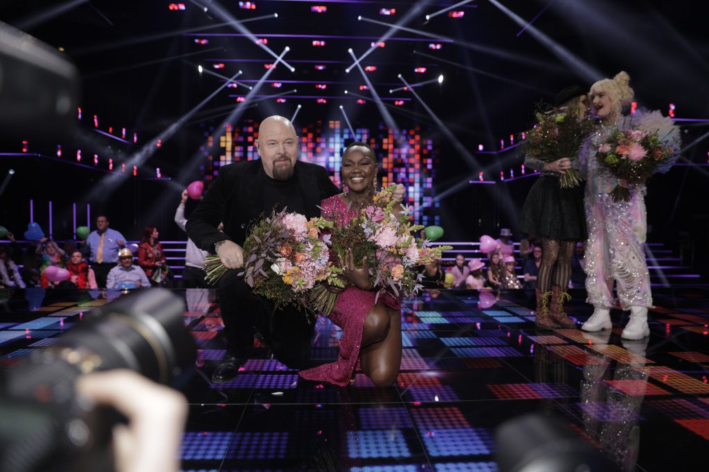 Bild på Anders Bagge och Faith Kakembo.